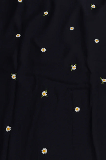 Embroidered namaz chaddar with sleeves (Black)